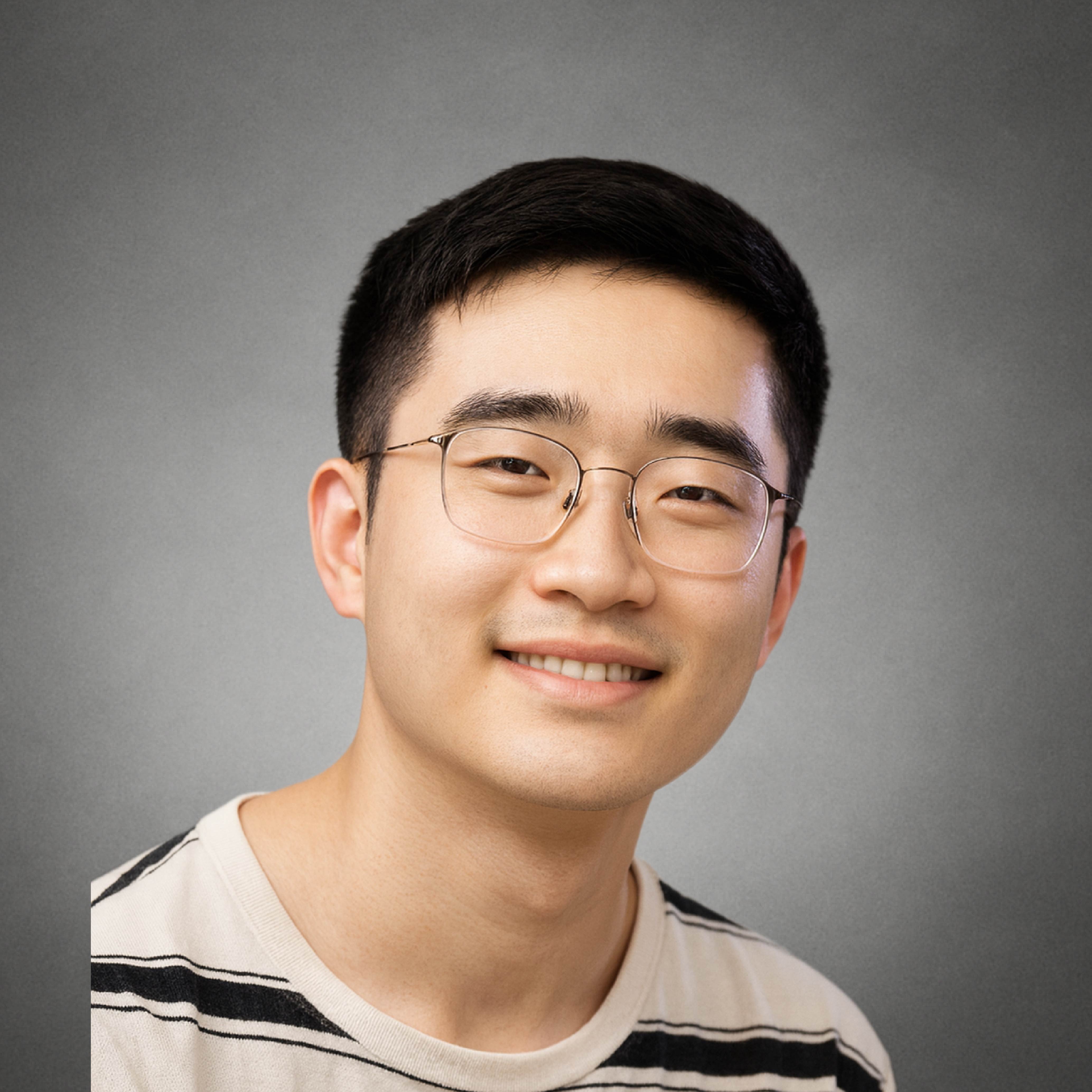 Minhui Ye bio photo